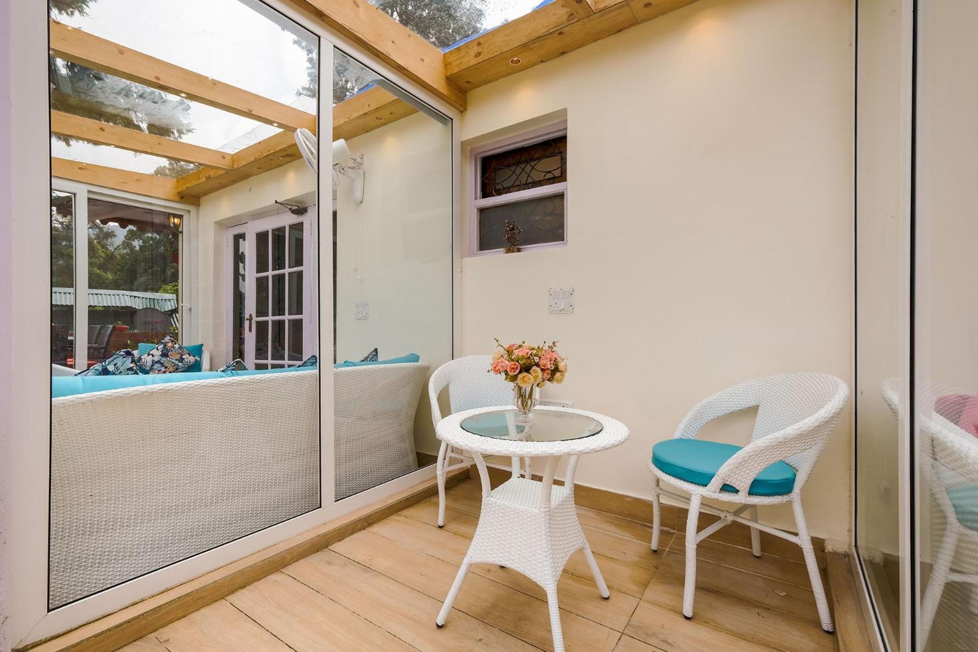 Stayvista At Westwood Villa With Music System In 나이니탈 외부 사진